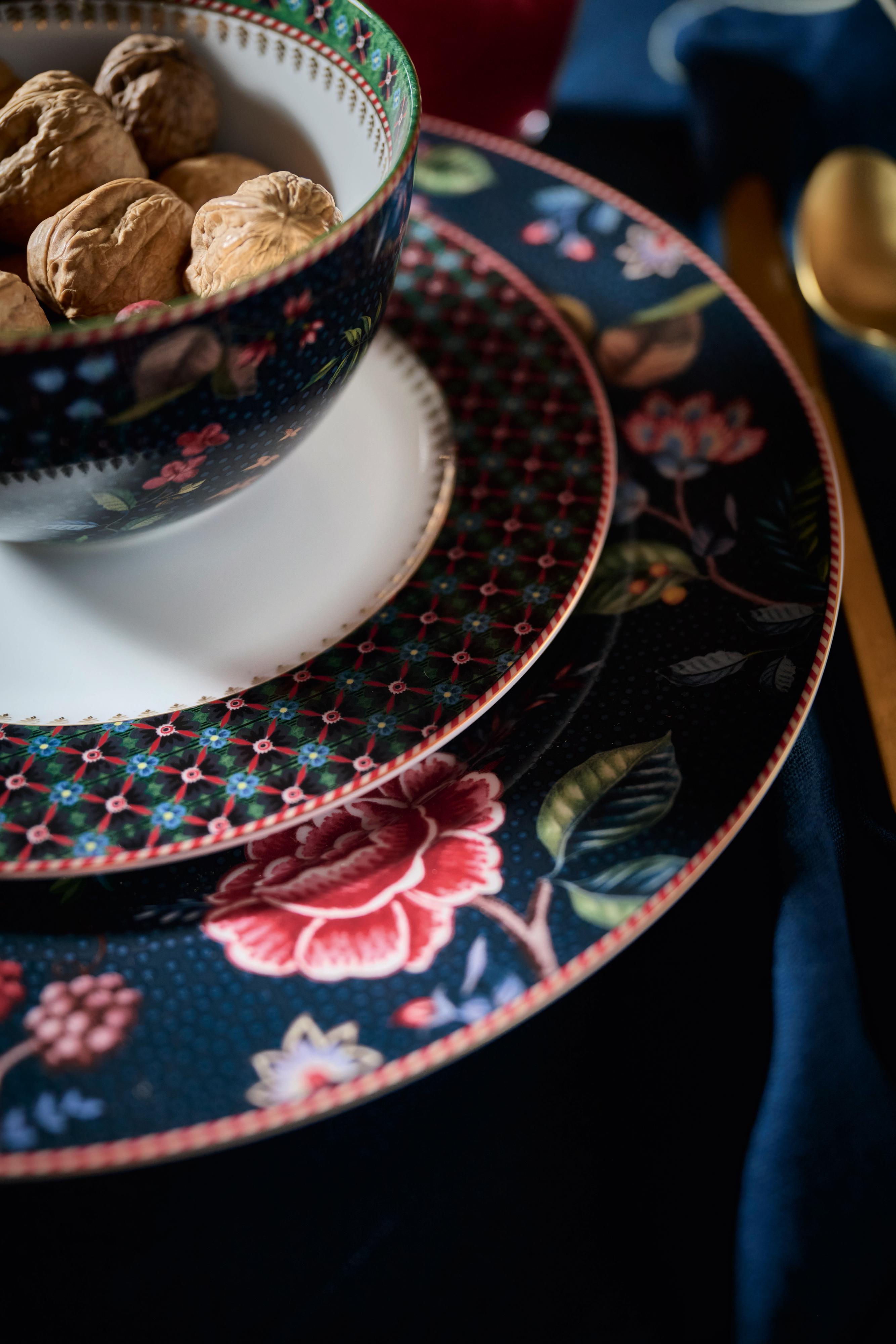 Porcelánové nádobí od Pip Studia chytne za srdce každý den