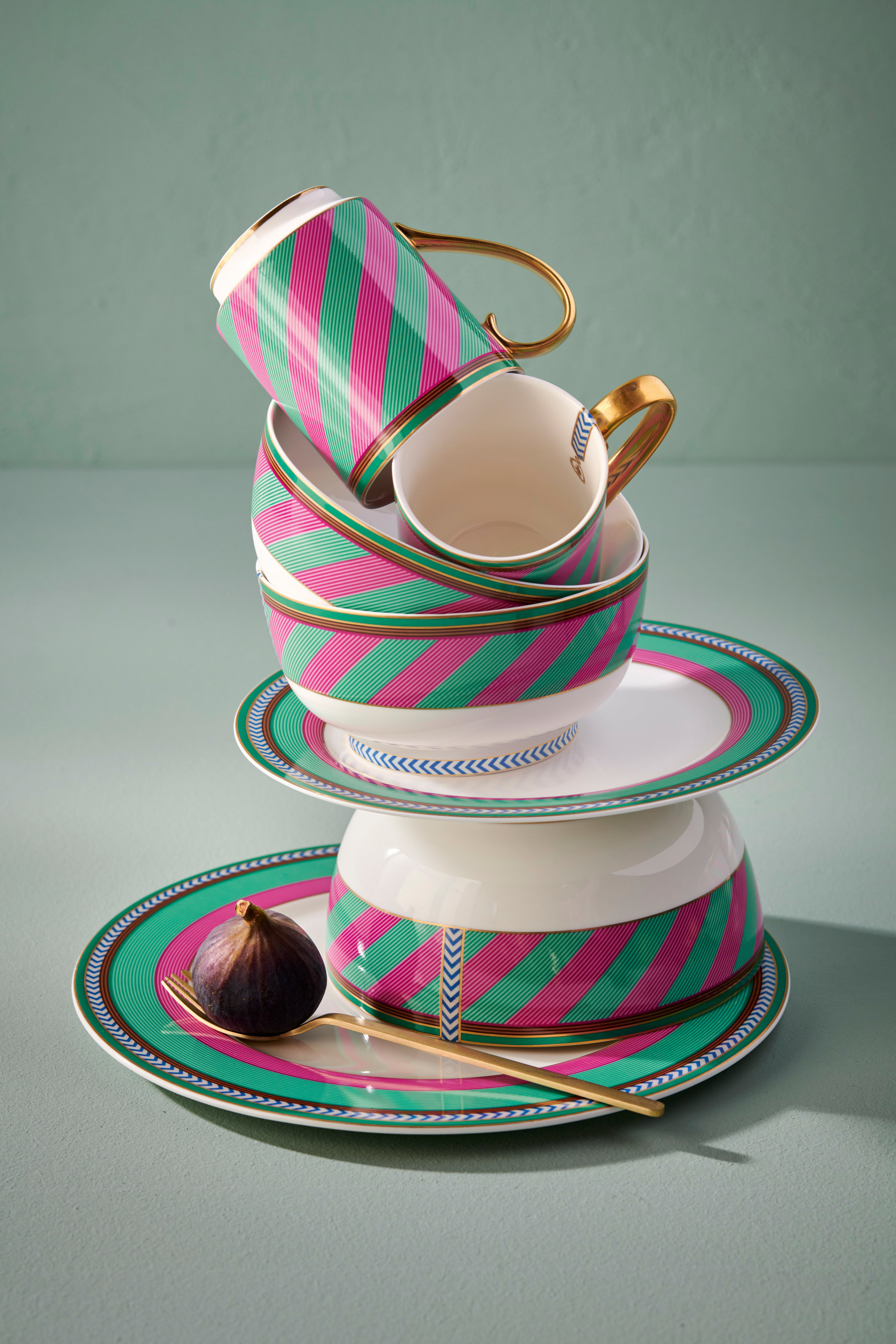 Pip Studio Pip Chique Stripes talíř ∅28cm, růžovo-zelený
