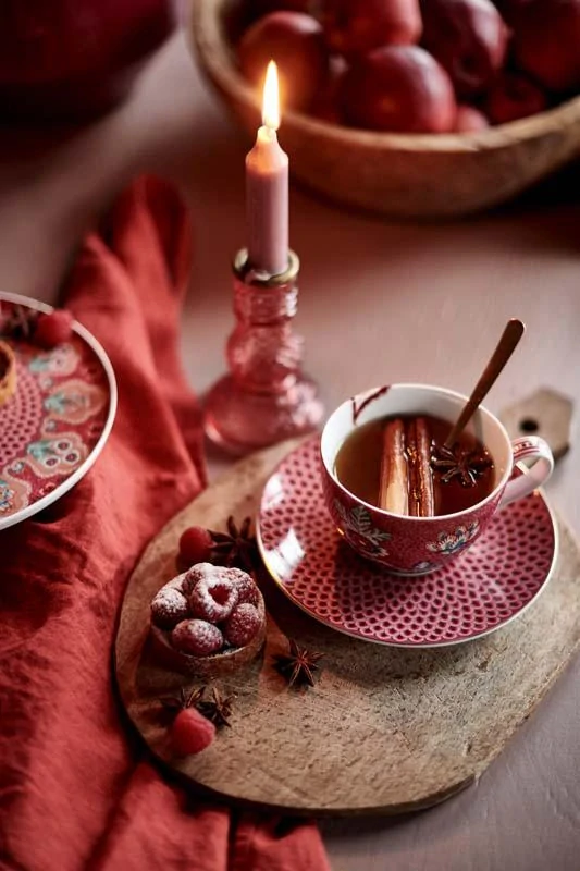 Pip Studio Flower Festival cappuccino šálek s podšálkem 270ml, tmavě růžový