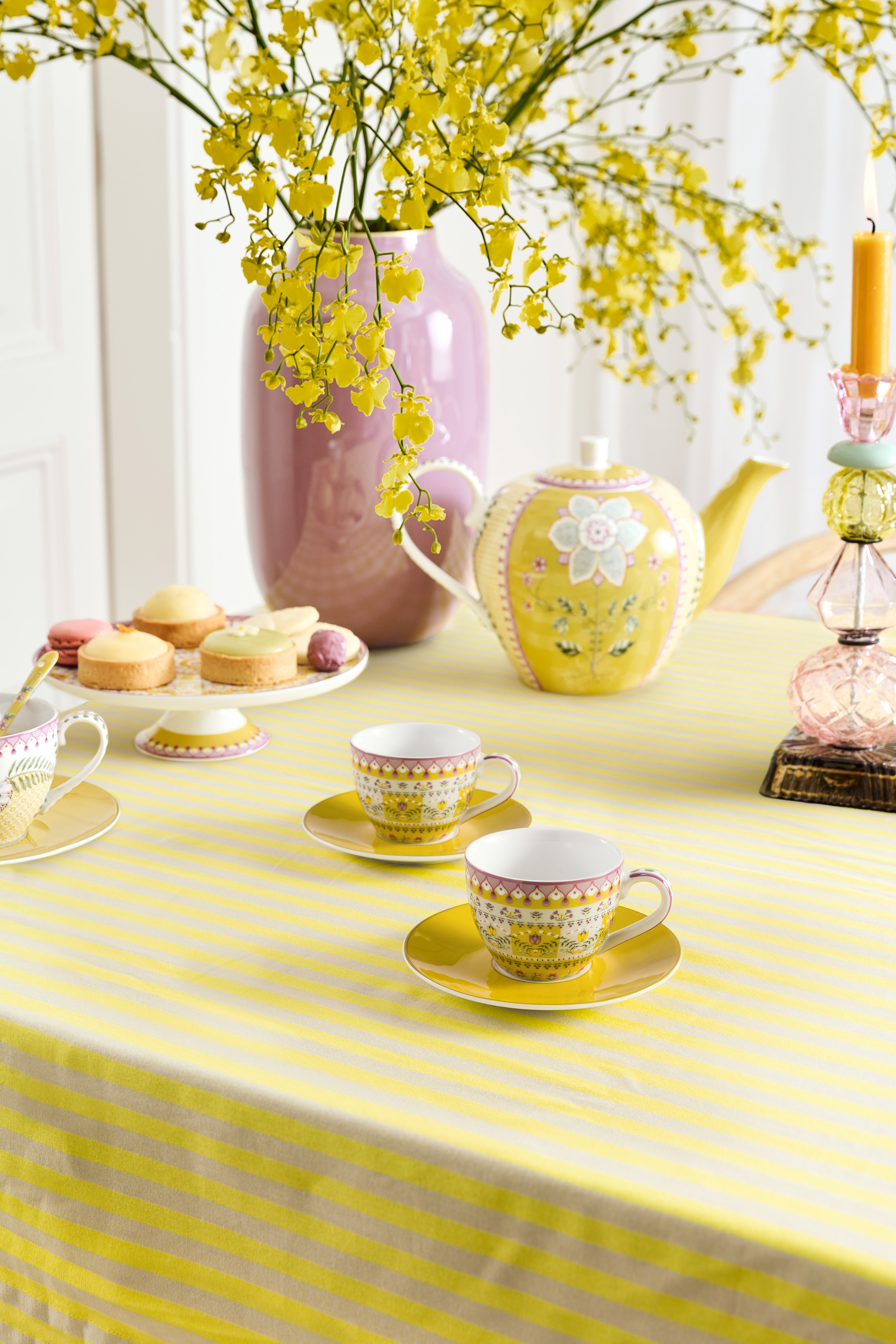 Pip Studio Lily & Lotus sada 2ks espresso šálků s podšálky 100ml, žlutá