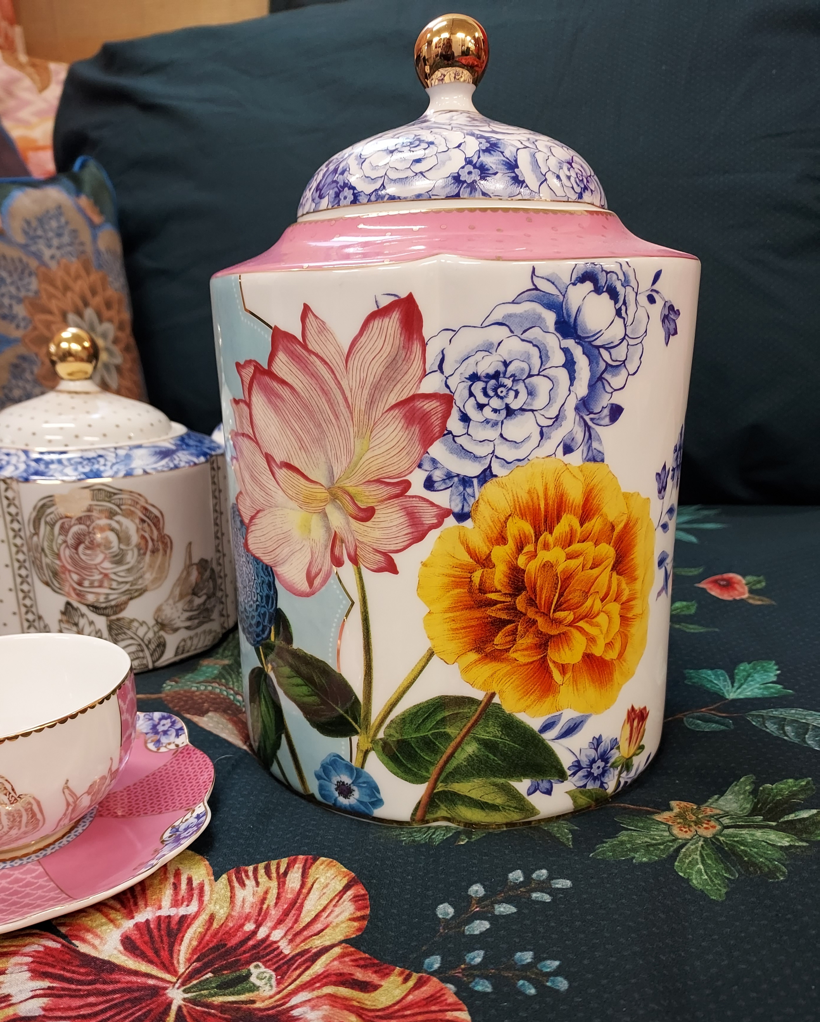 Pip Studio Royal Multi porcelánová dóza 2,75l, barevná