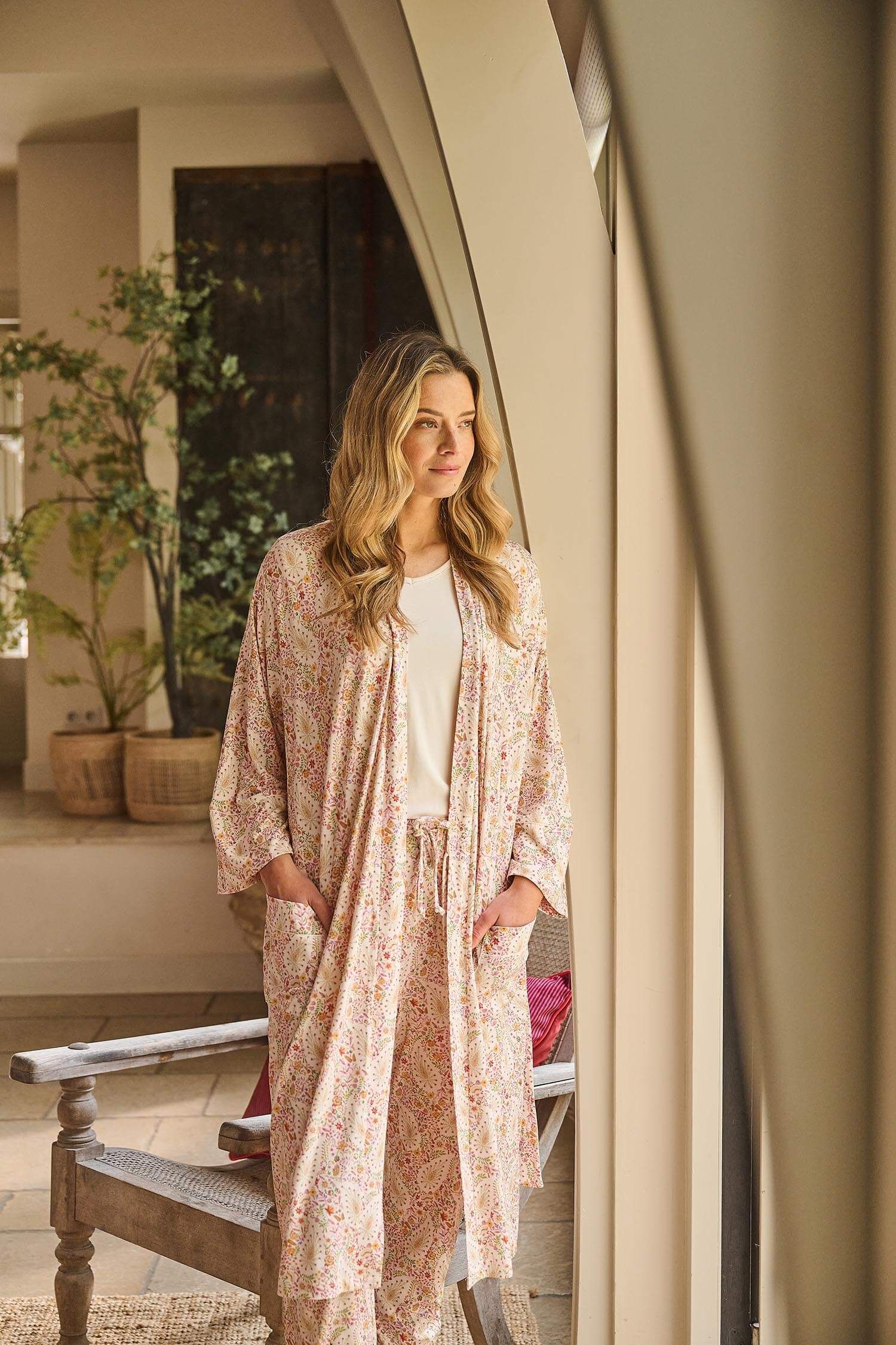 Pip Studio Naomi kimono Kairi Bloom, červené