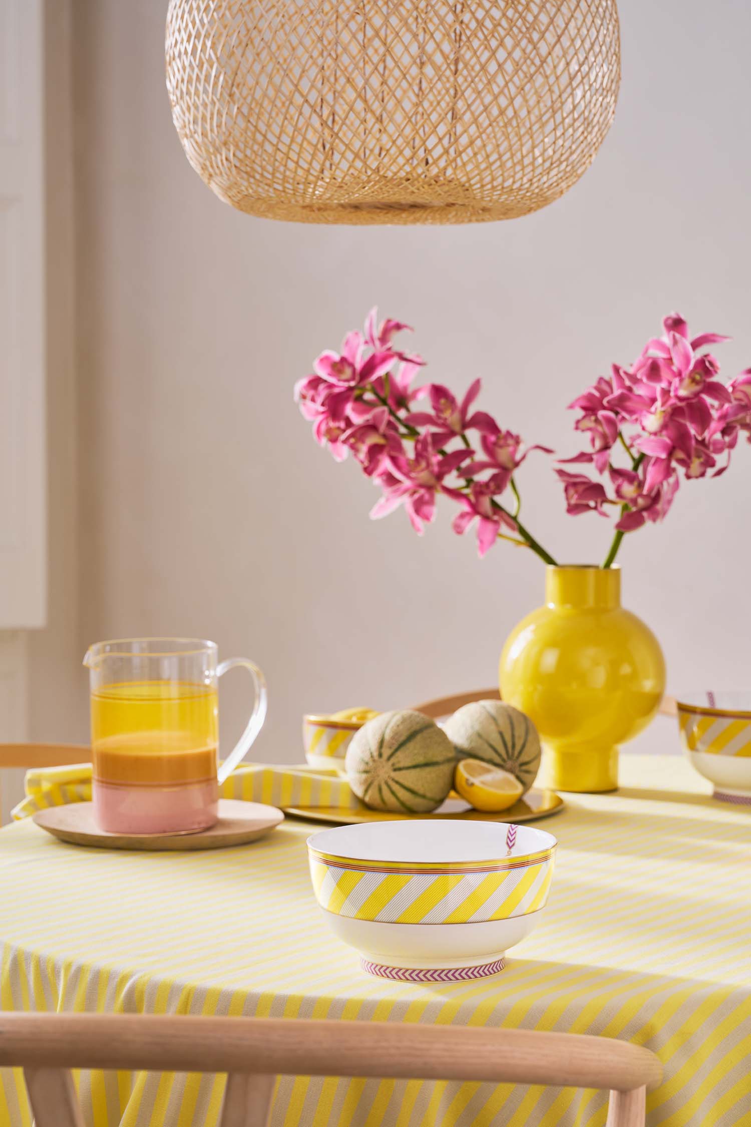 Pip Studio Pip Chique Stripes miska ∅18 cm, žlutá