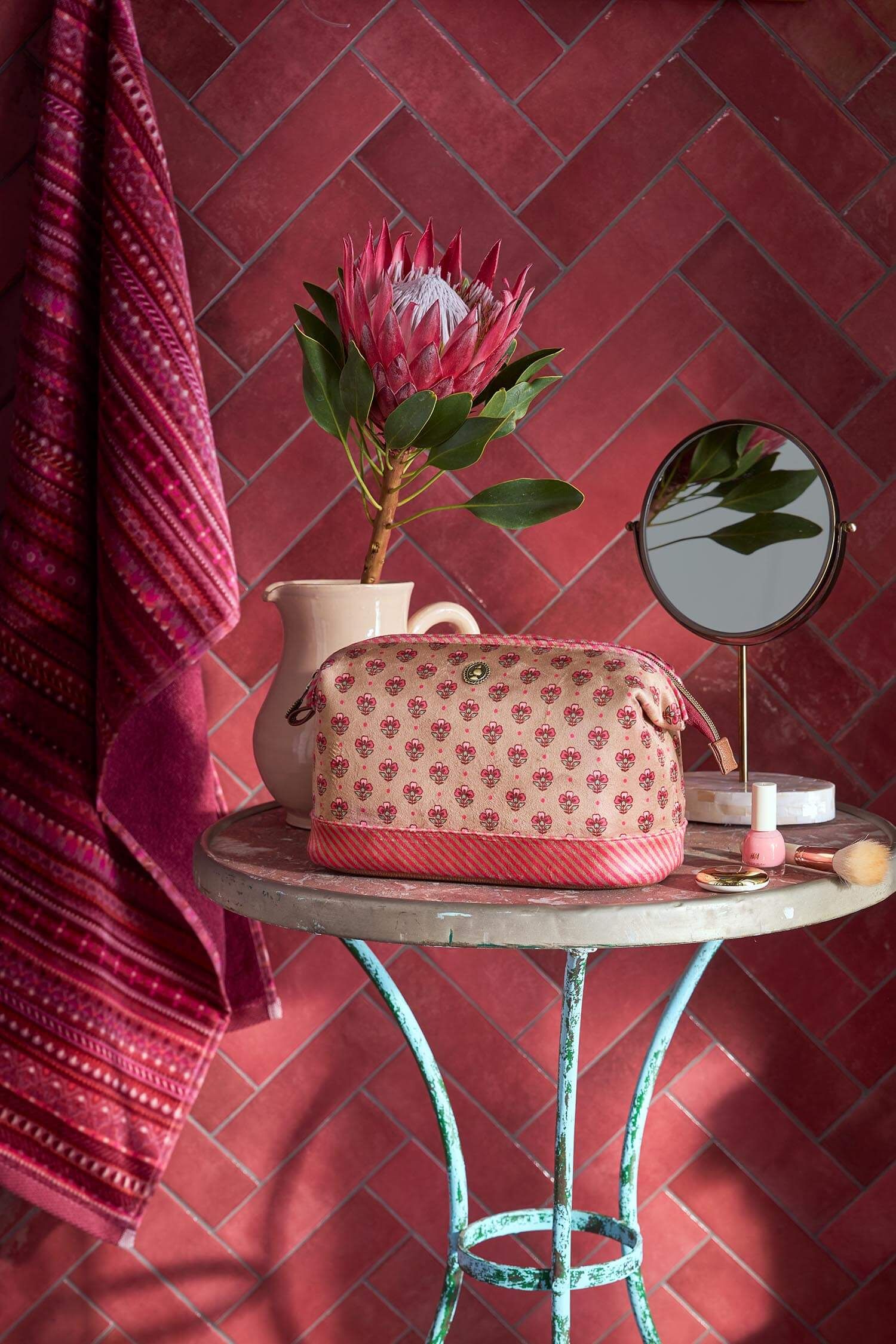 Pip Studio kosmetická taška Cooper Jaipur Flower - modrá