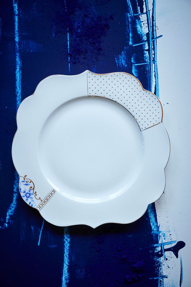 Pip Studio Royal White talíř Ø28cm, bílý