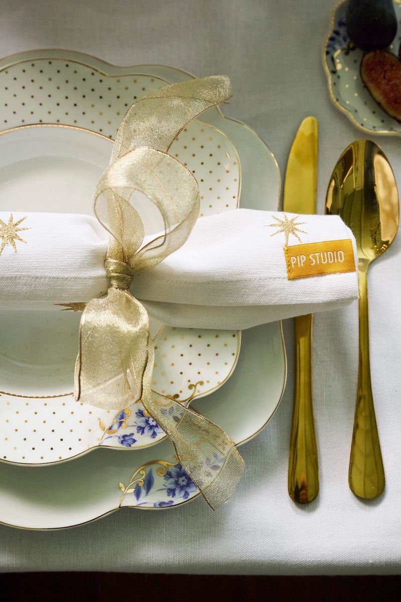 Pip Studio Royal White hluboký talíř Ø23,5 cm, bílý