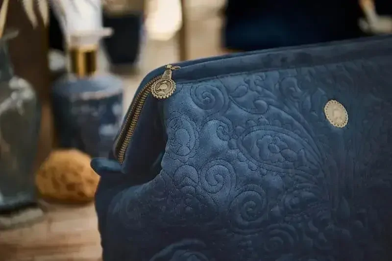 Pip Studio Cooper Velvet Quiltey Days sametová kosmetická taška, modrá