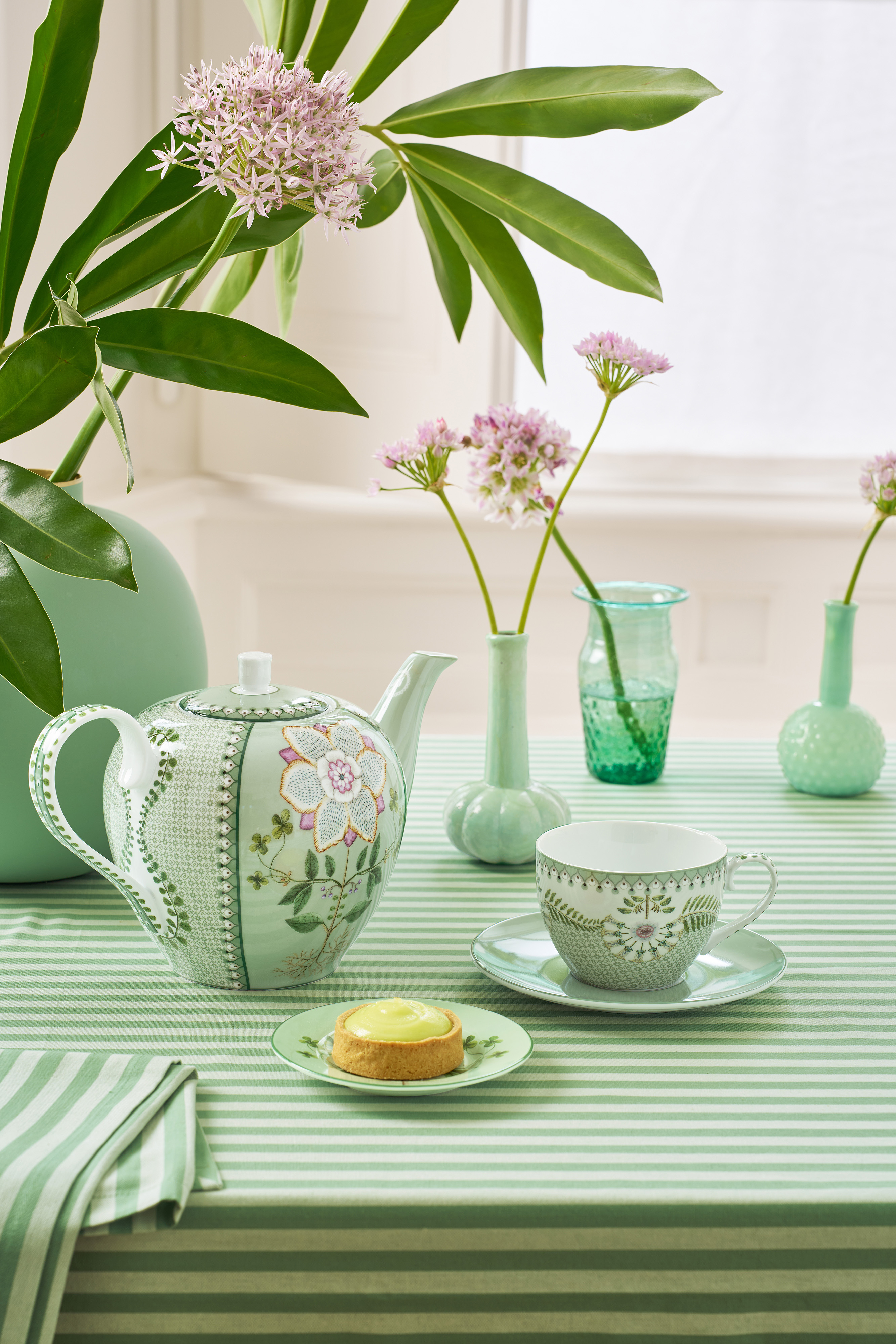Pip Studio Lily & Lotus cappuccino šálek s podšálkem 270ml, zelený