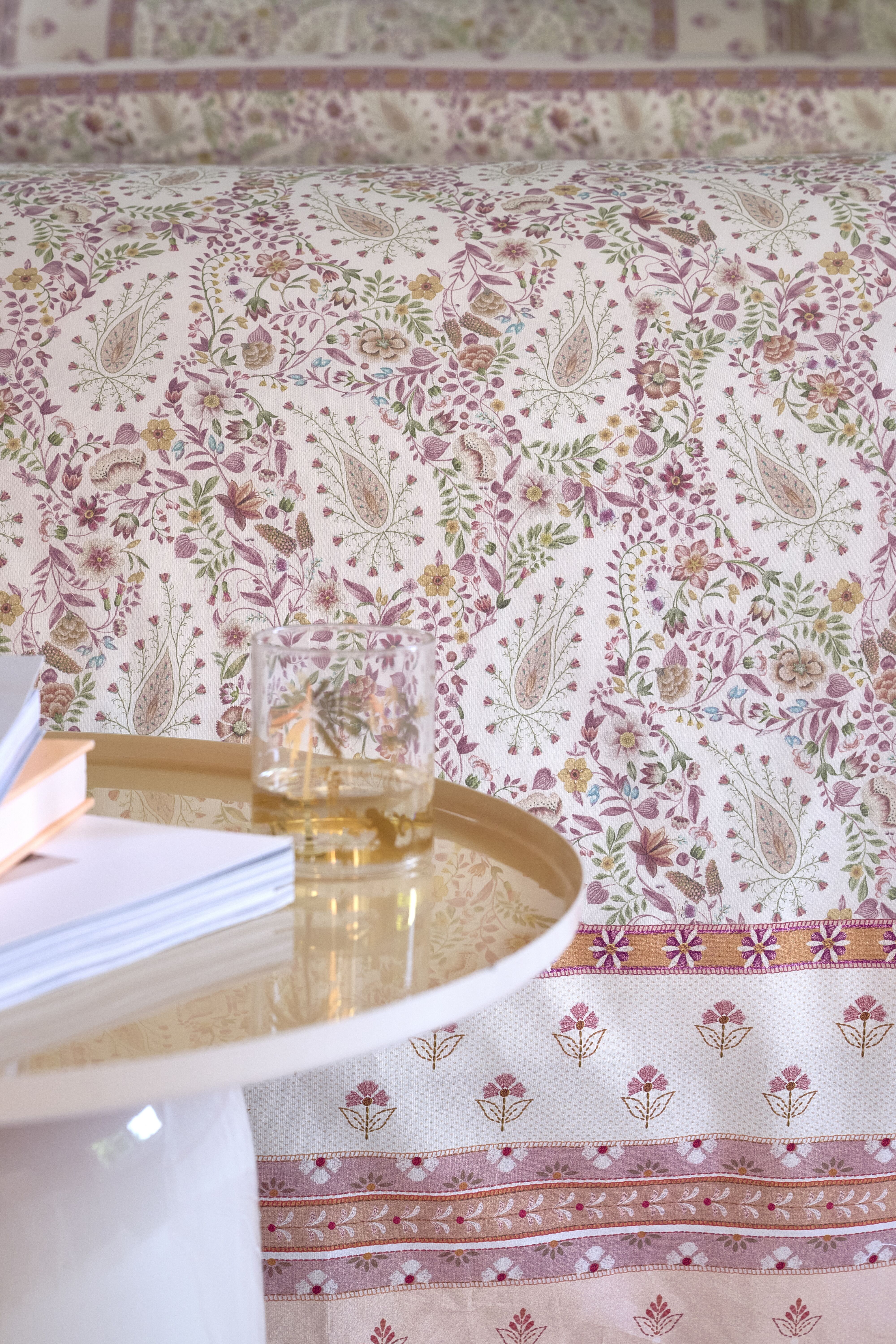 Pip Studio perkálové povlečení Kairi Bloom světle růžové 200x200 + 2 x 70x90 cm